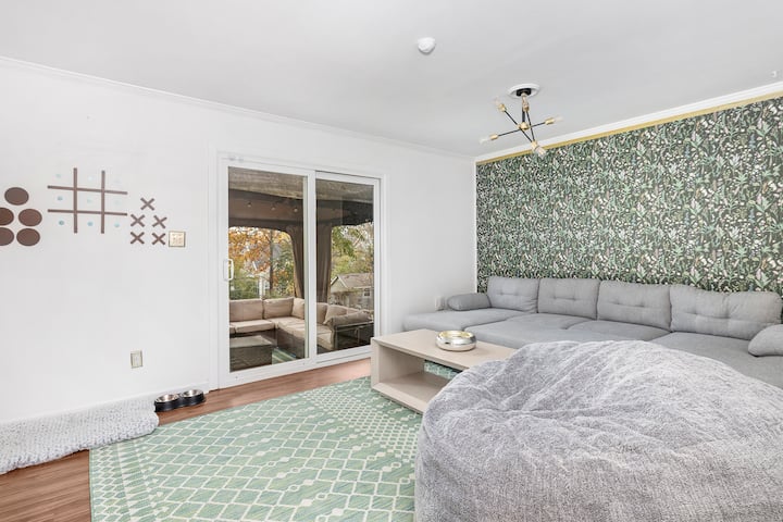 Spacious Home - Walk To Downtown Matthews - Charlotte, NC