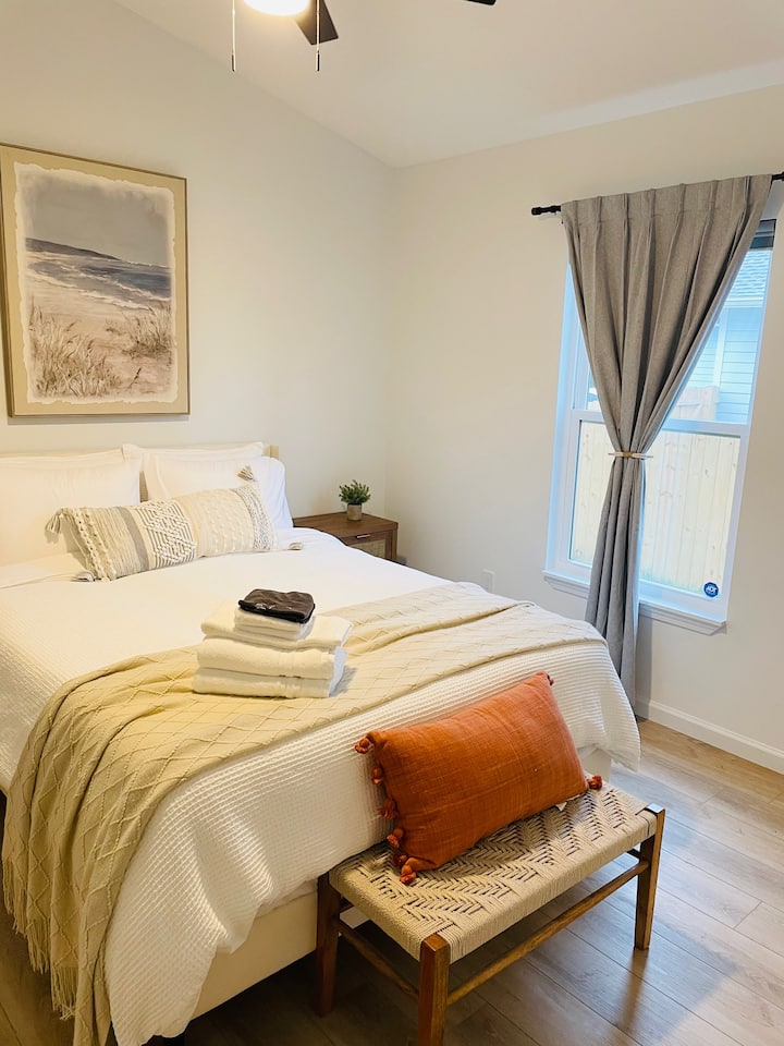 Spálňa #2 Menšia manželská posteľ