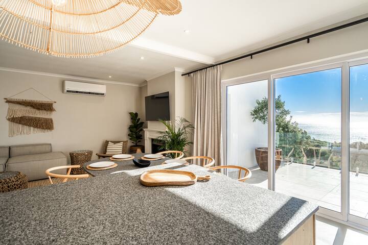 View 16 | Serenity Skyline Penthouse gallery image 3