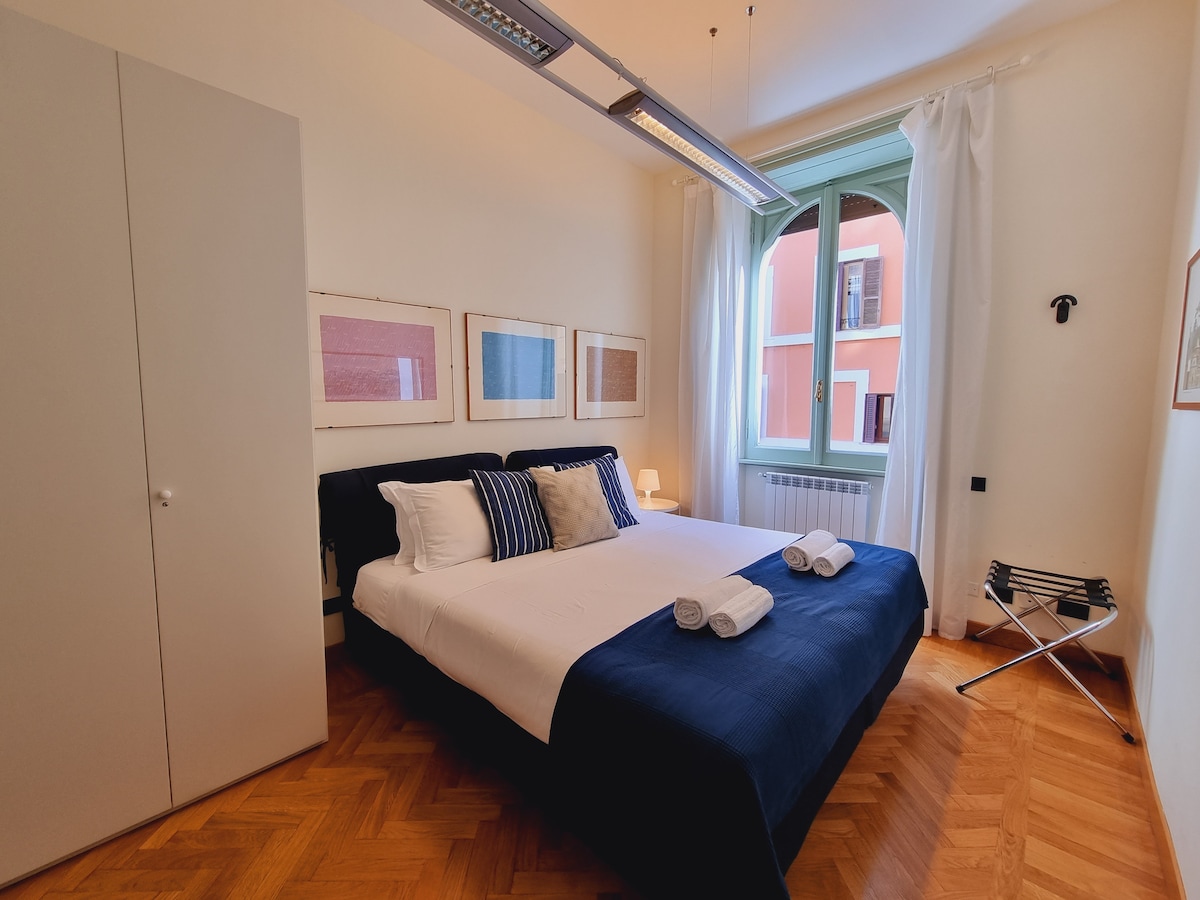 Ორადგილიანი 2-საძინებლიანი