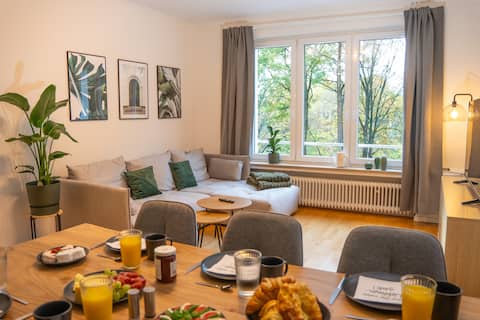 Central apartment within walking distance of Weser and the city center