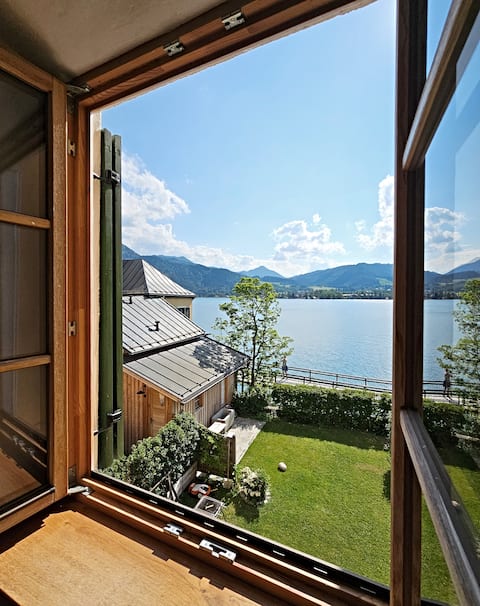 Exclusive Lakefront Villa Tegernsee with Sauna