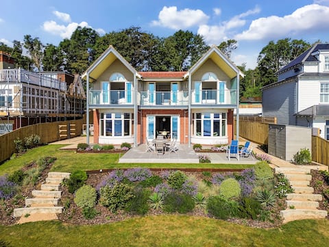 Top performing Airbnb: Fabulous family seaside house in Nettlestone And Seaview