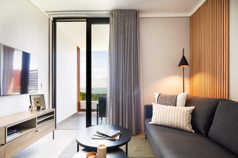 Sea Views | Pool | Steam Room