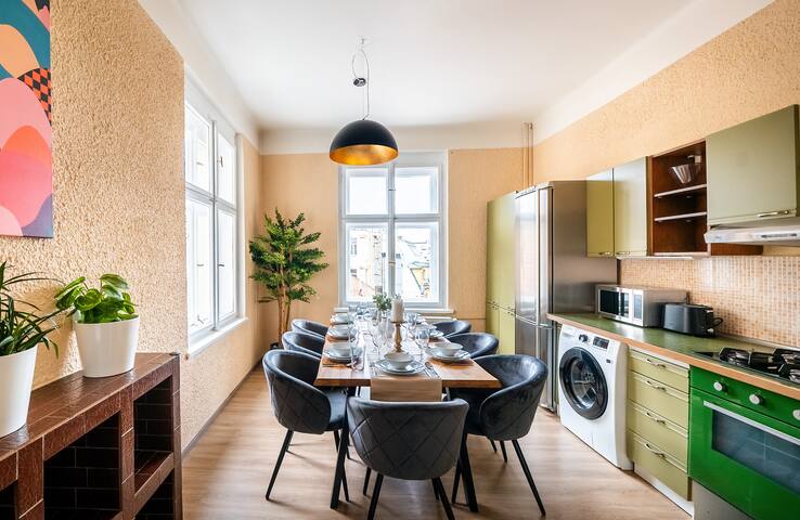 4BR + 2Bath Peppa pig luxury Family & Groups APT gallery image 2