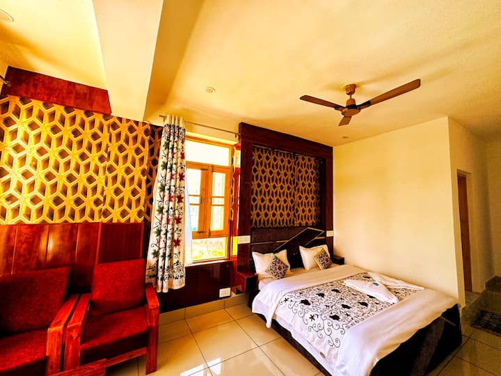 Gs Residency Hotel & Restaurant - Gulmarg