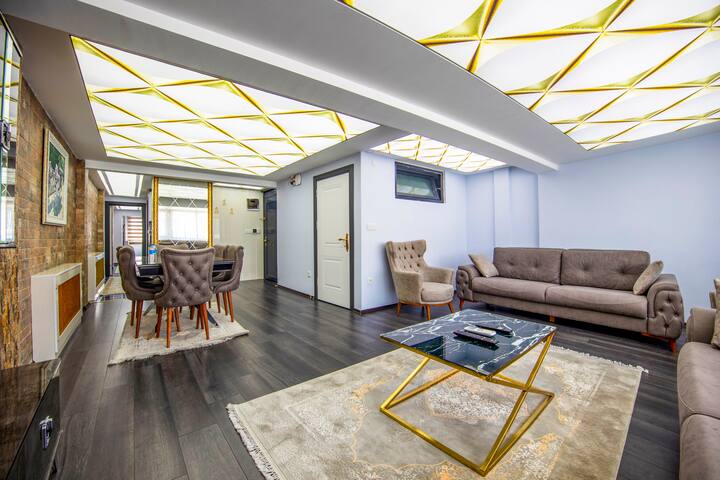 Nişantaşı Main Street 3+1 Luxury Modern 2 bathroom gallery image 2