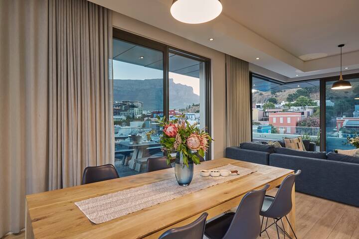 Penthouse on Napier gallery image 4