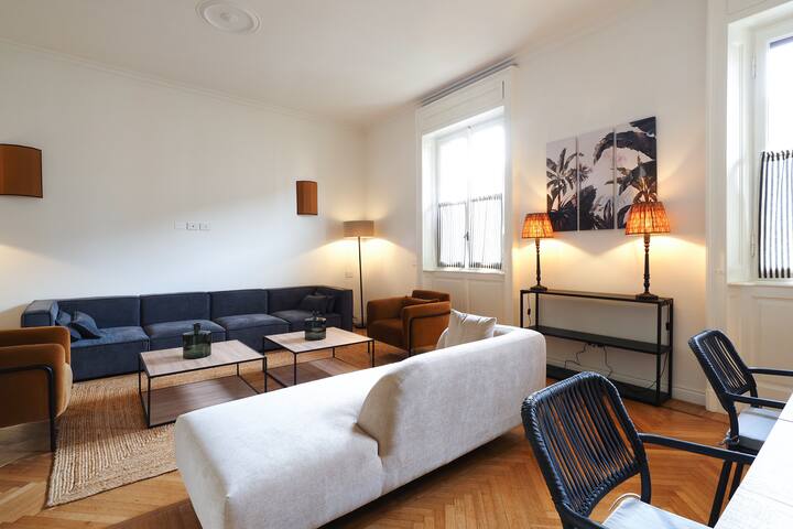 Michelangelo Lux Apt.