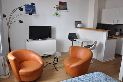 Airbnb performant: studio with sea view in the center à Pornichet