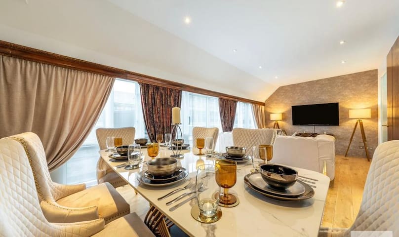 Kensington Residential LTD managed Airbnb listing 3