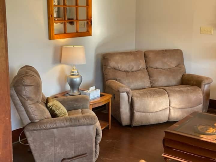 Country Living - No Cleaning Fee - Shakamak State Park, Jasonville