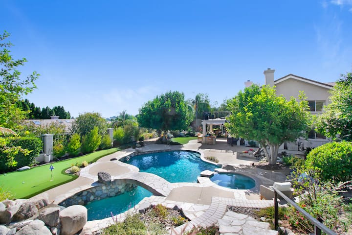 Serene Granada Hills Oasis in Los Angeles