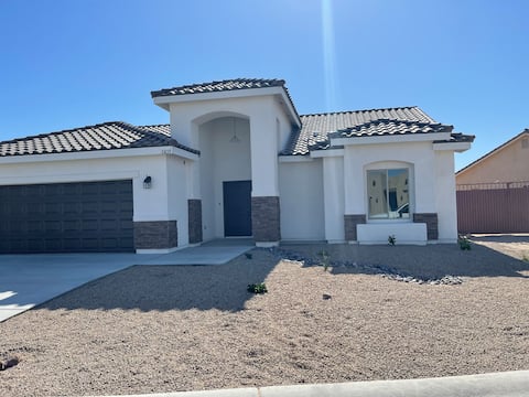 Yuma Foothills Home