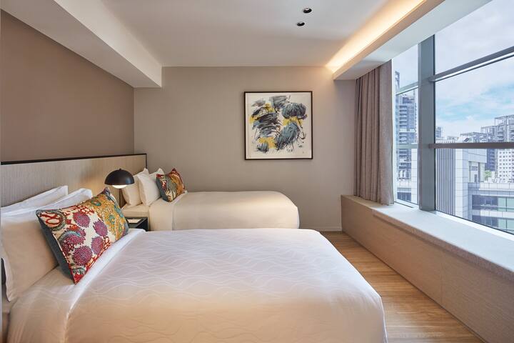 Two-Bedroom Executive Pan Pacific Serviced Suites gallery image 4