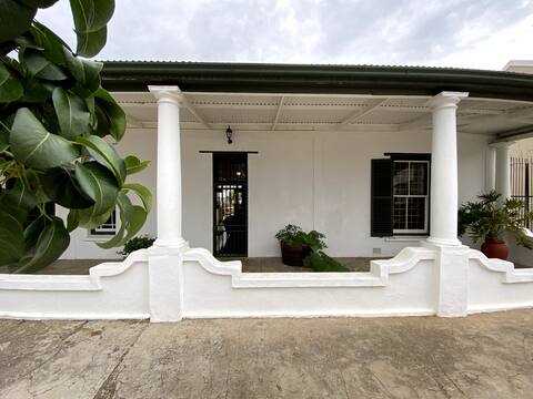 No9   Cottage