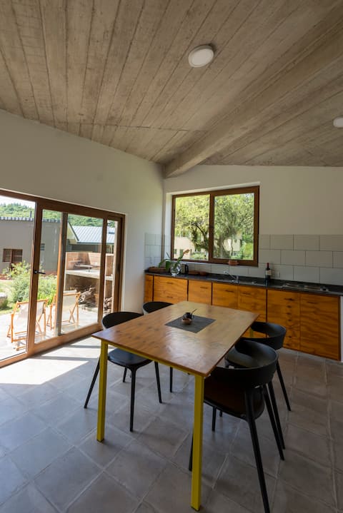 Top performing Airbnb: Los Nidos / Medium Cabin in Departamento Doctor Manuel Belgrano