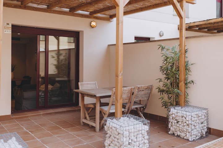 Family Apartment with private terrace!