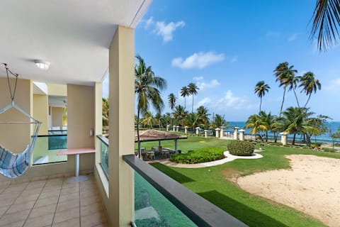 Top Airbnb: True beachfront paradise with pools @Aquatika 6702 in Vieques
