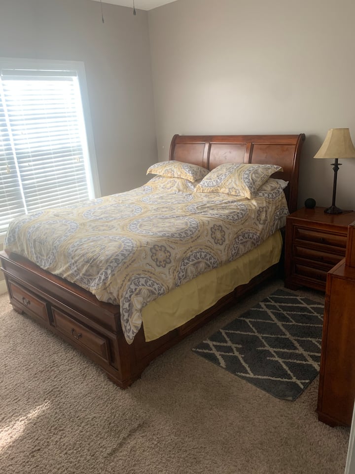 غرفة النوم 1