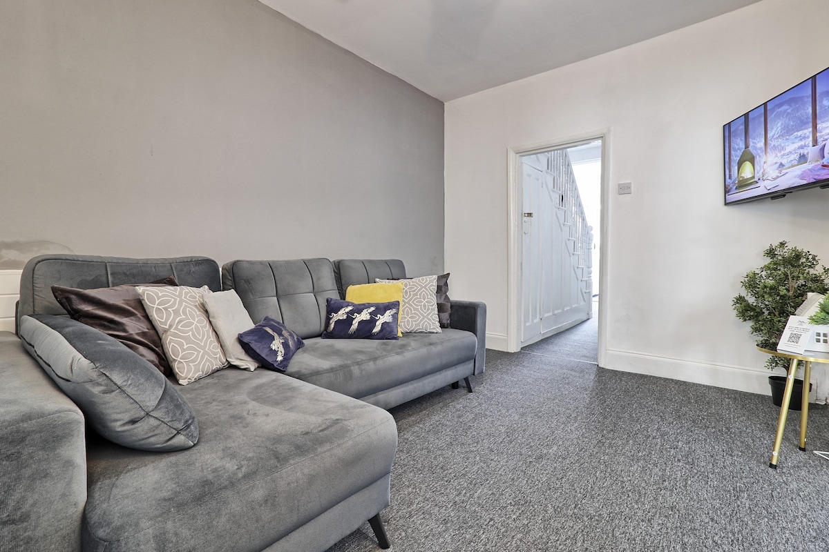 在休息室放松身心，欣赏您最喜爱的节目。