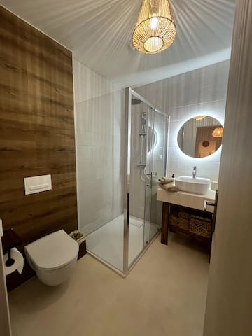 listing_image