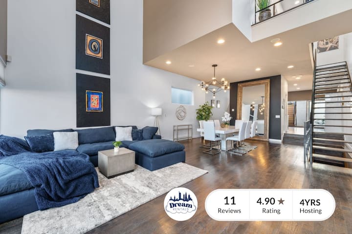 Amazing 4BR/4BA Oasis w/ Rooftop & Stunning Design