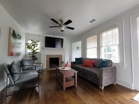 Successful Airbnb property: Exquisite 4-Bedroom Home — Sleeps 11 in Home Park