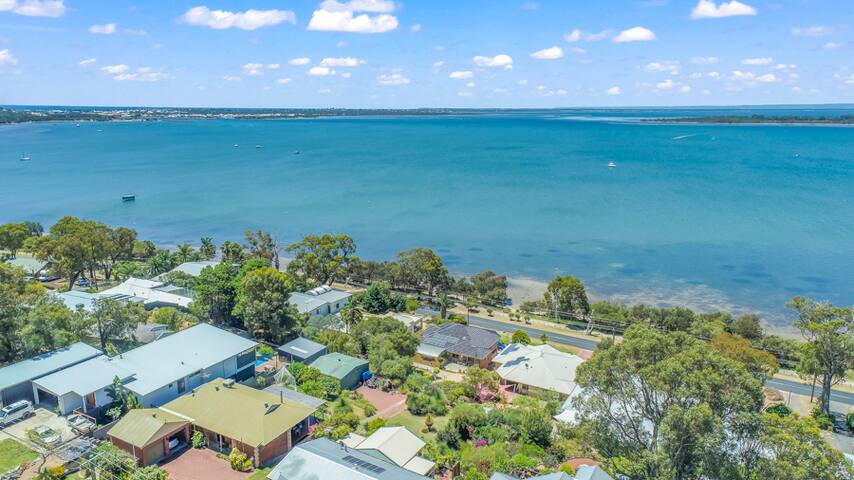 Beach House with Stunning Views