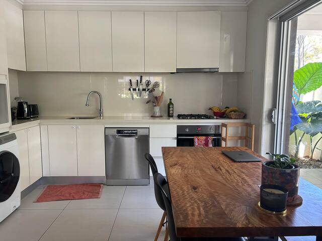 Family Home, near beach and city gallery image 5