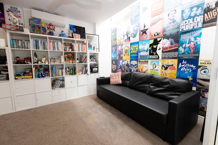 Sunshine on Surf gallery image 2