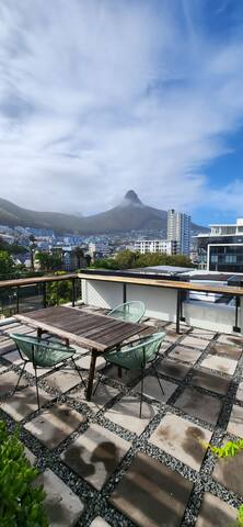 Lions Head Lookout Seapoint gallery image 3