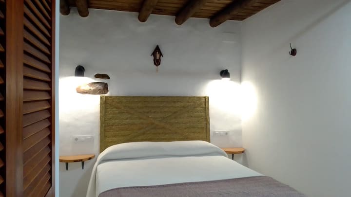 Dhomë gjumi, krevat dopio 150 cm.