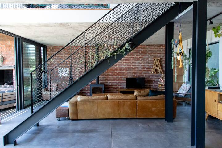 Green Hideaway gallery image 5