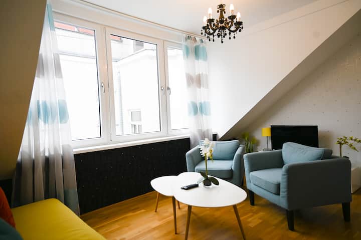 Roooftop Apartment For 6 Near City Center - Vienna