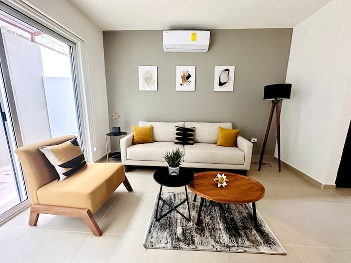 Charming House/starlink/washer&dryer/xlnt Location - Cancún