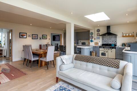 Fabulous House in Bath w/parking