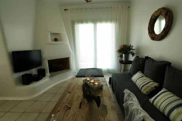 Waterfront Villa With Private Pool - Kea