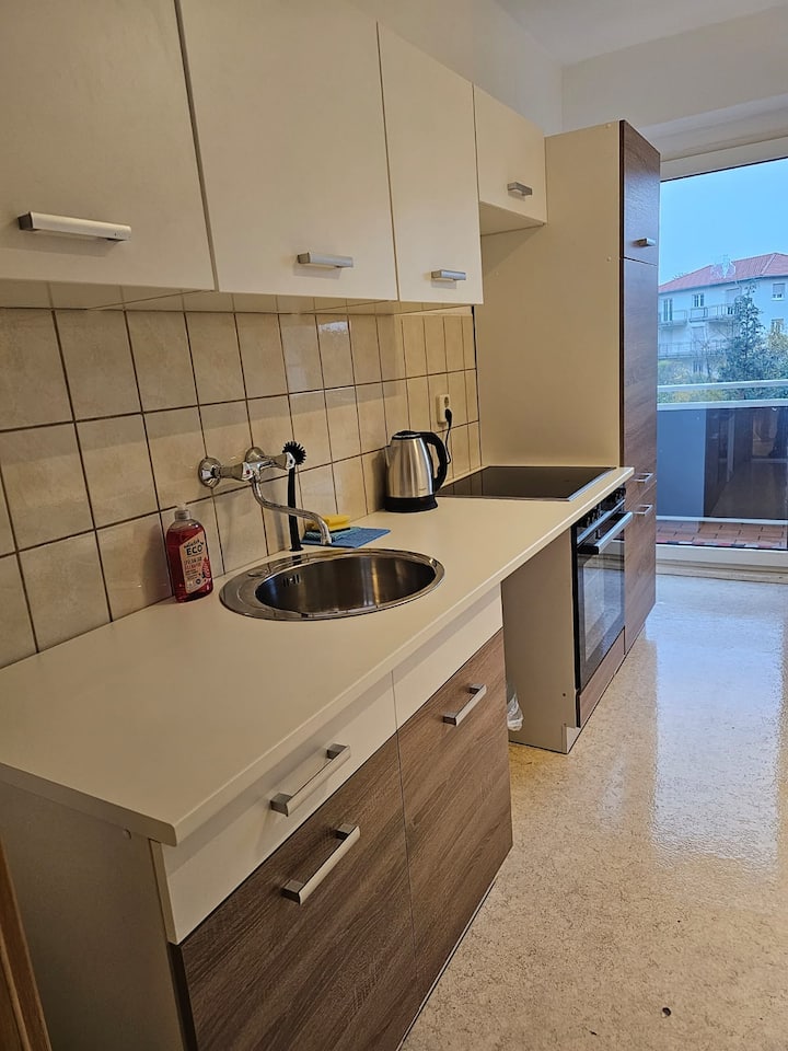 Leuna Bei Leipzig & Halle: 3schlafzimmer+küche+bad - Leuna