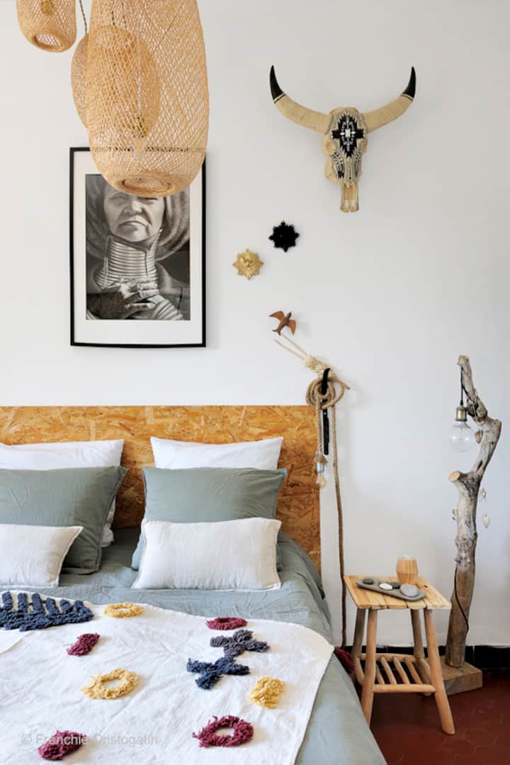 საძინებელი 1