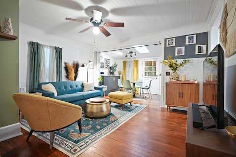 Popular Airbnb listing: The Love Nest in Cabbagetown