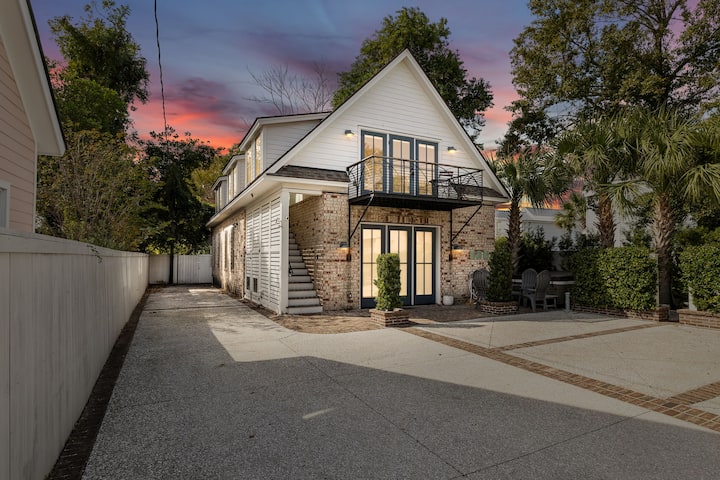 Charming Home W. 4 Beds, Heart Of Downtown! - Charleston