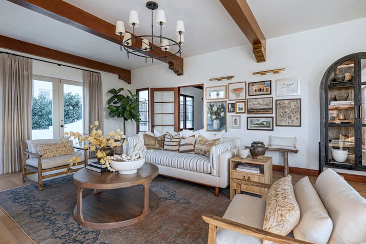 Luxe Spanish Revival – Stellar Bay View