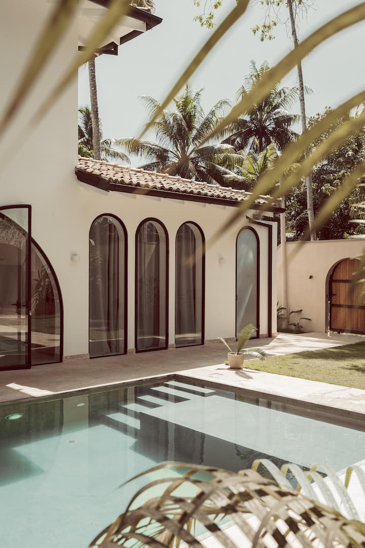 Villa Noumi Full Property
