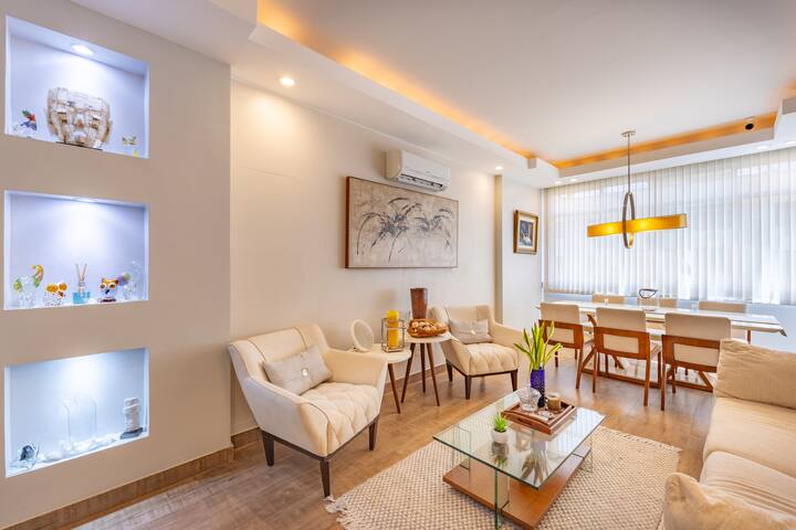 Beautiful Stylish Condo Copacabana Perfect Gateway gallery image 3