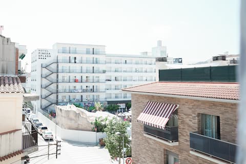 Popular Airbnb listing: Mediterranean, Pineda de Mar. in Pineda De Mar