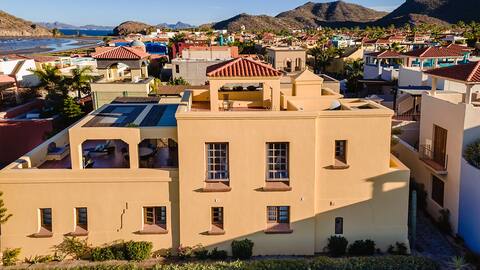 Casa MIramar in Loreto Bay, high-speed WiFi