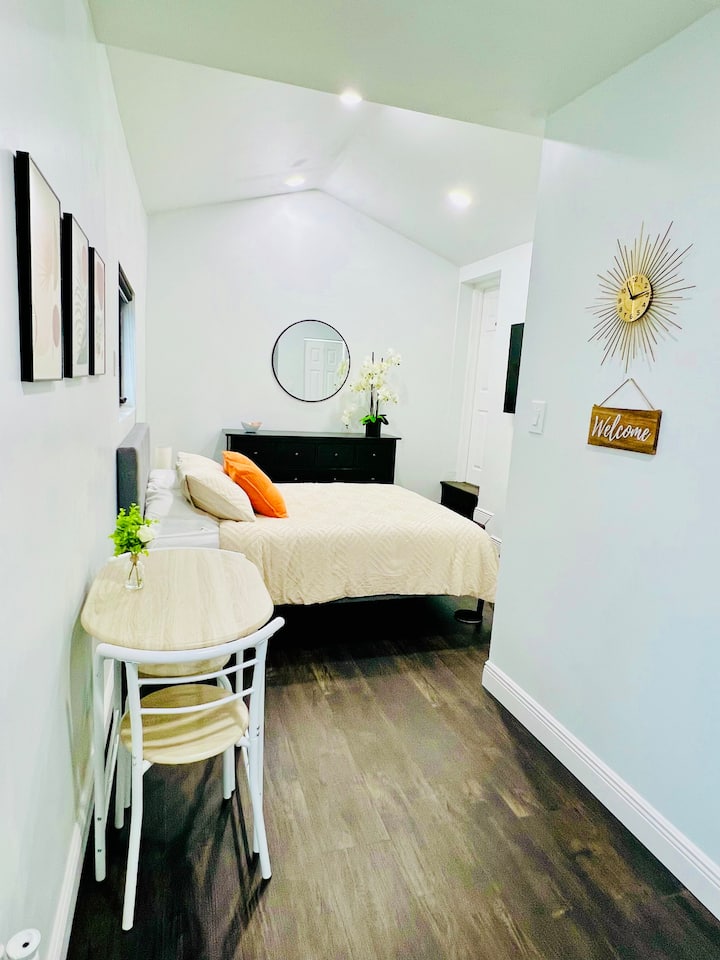 Coral Way Hidden Gem - Miami, FL