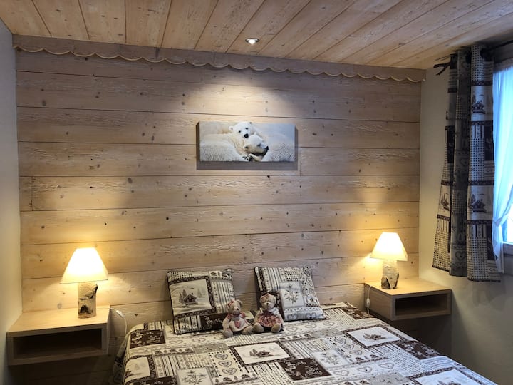 Chambre 1 au RDC lit 160x200