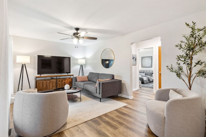 Family Home w/ Game Room + Near Cleveland Clinic